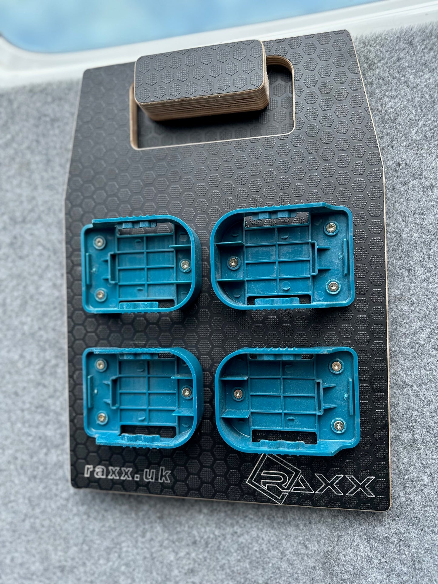 Wall mount 18v Battery Carriers
