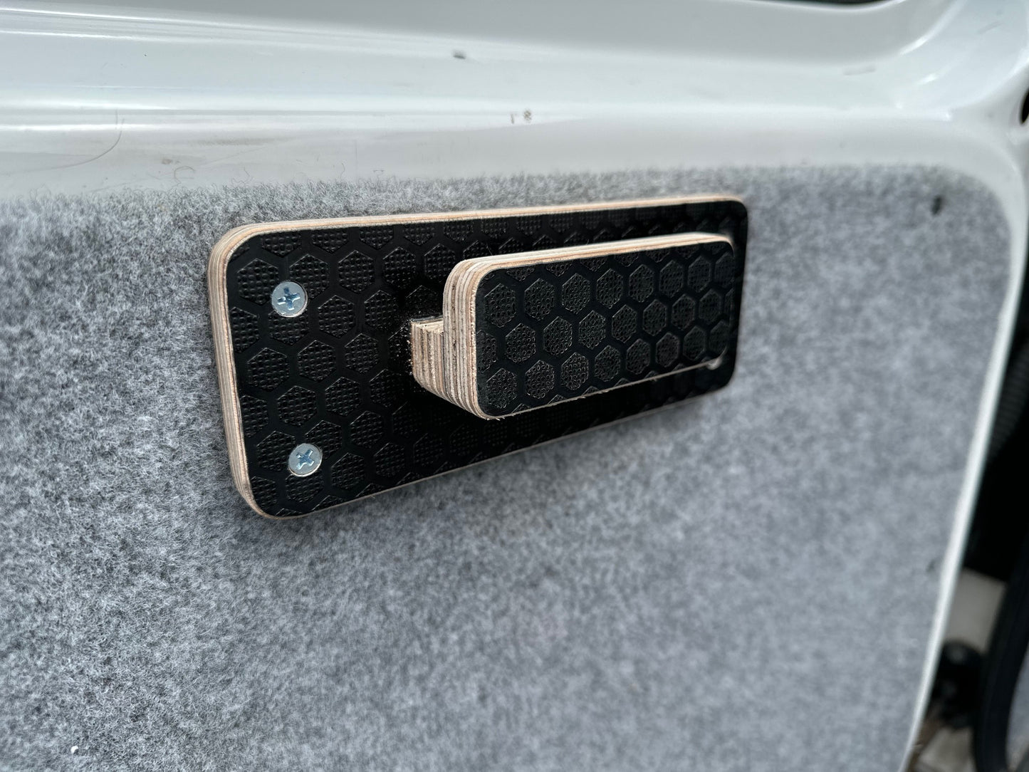 Wall mount 18v Battery Carriers